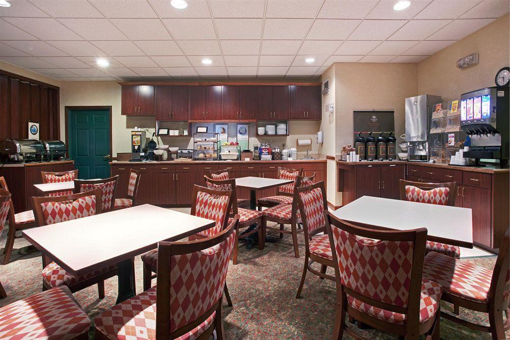 Country Inn & Suites By Radisson, Kearney, Ne Ресторан фото